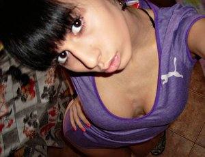 Meet Aliza (21) from North Carolina | No-Strings Adult Dating