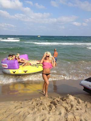 Ryann, 23 in North Dakota | Casual Dating and Private Chat