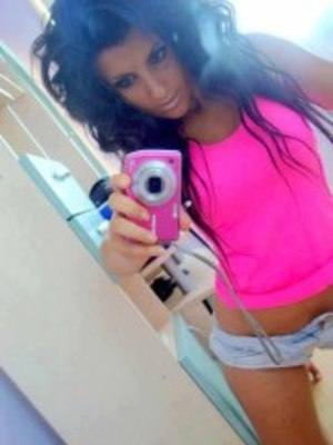 Phoebe, 22 | California Discreet Dating and Casual Fun