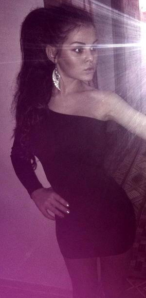 Meet Mikaela (20) from Ontario | No-Strings Adult Dating