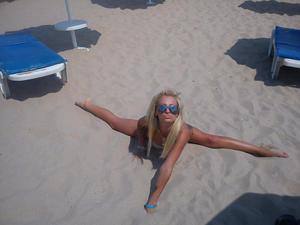 Chat with Joselyn (24) in California | Casual Dating Profile