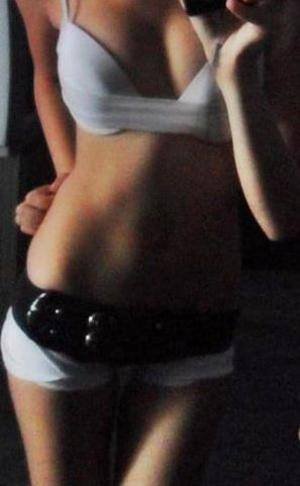 Leslie (19) from Texas | Discreet Casual Encounters