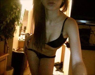 Meet Amanda (19) from Idaho | FWB Casual Partner