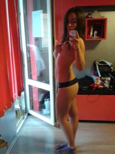 Chat with Melanie (29) | Tennessee Casual Partners