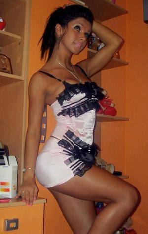 Bethany (27) in North Carolina | Friends with Benefits