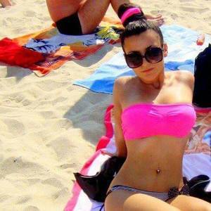 Meet Abby (25) from Alberta | FWB Casual Partner