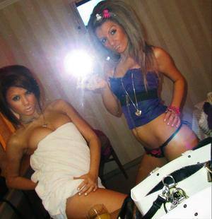 Meet Jayme (29) from Illinois | FWB Casual Partner