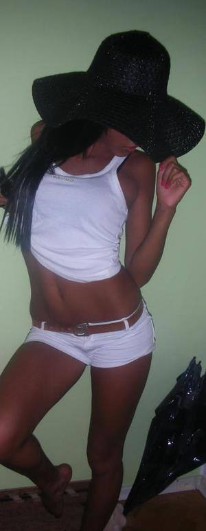 Chat with Claudia (27) | New York Casual Partners