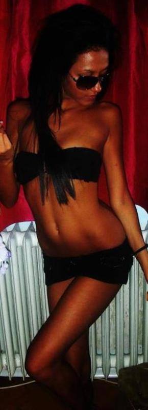 Aimee (27) in Pennsylvania | Friends with Benefits