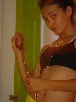 Angelica (25) in Quebec | Friends with Benefits