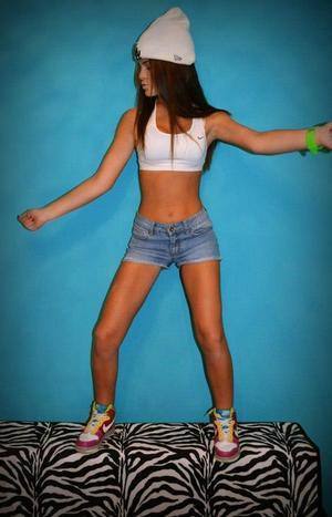 Meet Lilliana (27) from Manitoba | FWB Casual Partner