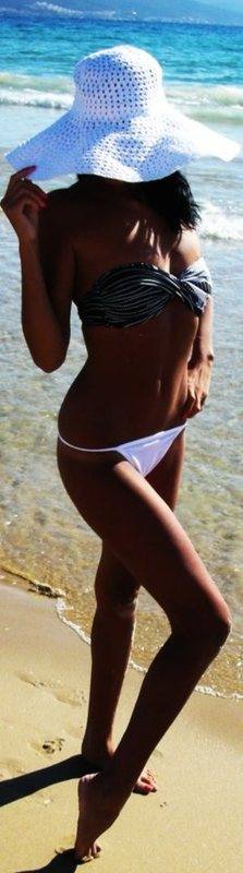 Michaela (23) in Connecticut | Friends with Benefits