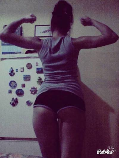 Madelyn (24) in Oregon | Friends with Benefits