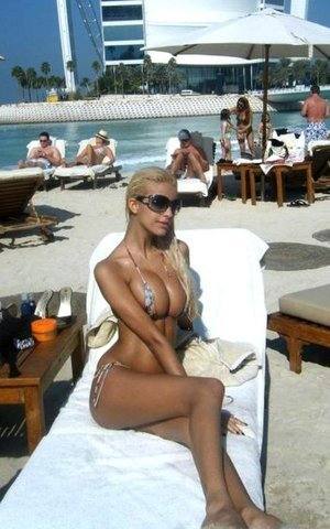 Angelique (26) in West Virginia | Friends with Benefits