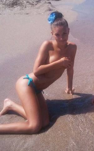 Bobbi (24) in Quebec | Friends with Benefits