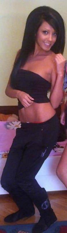 Chat with Hana (30) | Quebec Casual Partners