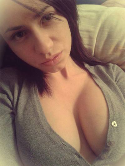 Emilee, 19, California | Local FWB Dating Profile