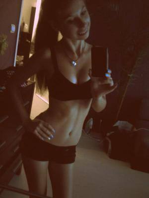 Meet Keisha (25) from West Virginia | FWB Casual Partner