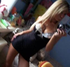 Meet Elsie (24) from Pennsylvania | FWB Casual Partner