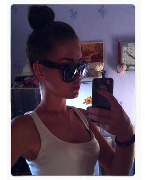 Tara (23) in Quebec | Friends with Benefits