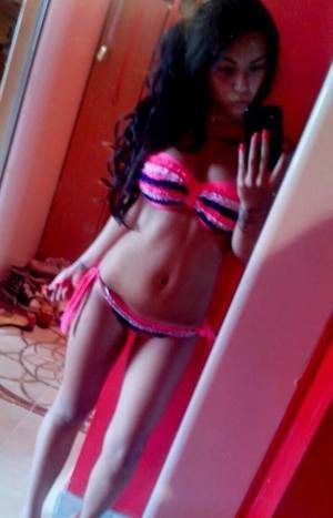 Chat with Ashleigh (27) | District Of Columbia Casual Partners