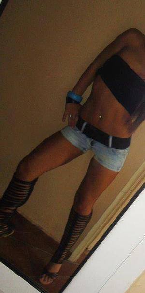 Haylee (22) in Michigan | Friends with Benefits