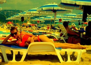 Leann from Florida is interested in nsa sex with a nice, young man