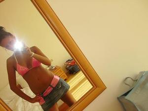 Helen from Florida is looking for adult webcam chat