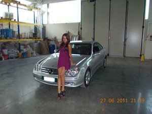 Looking for local cheaters? Take Desirae from Missouri home with you