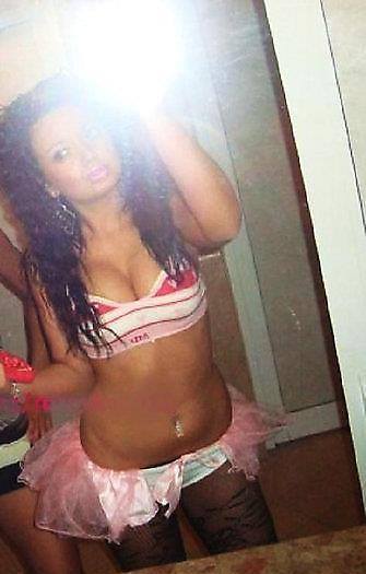 Anabel is a cheater looking for a guy like you!