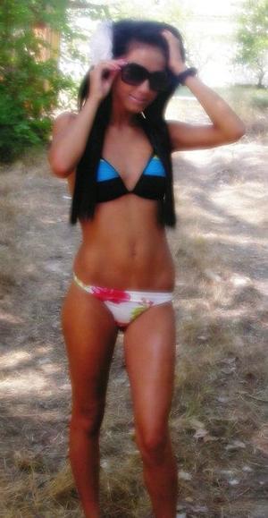 Looking for girls down to fuck? Ayana from Minnesota is your girl