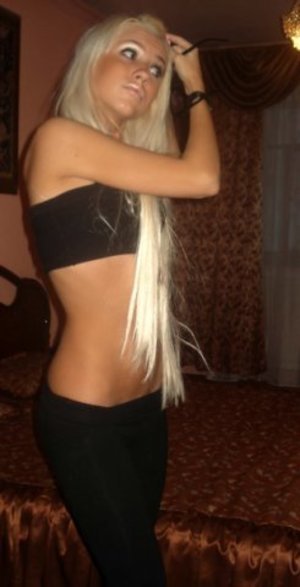 Delilah is a cheater looking for a guy like you!
