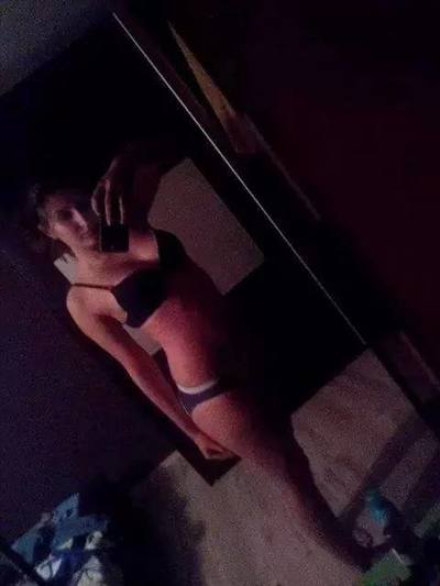 Meet local singles like Isabelle from South Carolina who want to fuck tonight