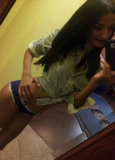 Mayra from Florida is looking for adult webcam chat