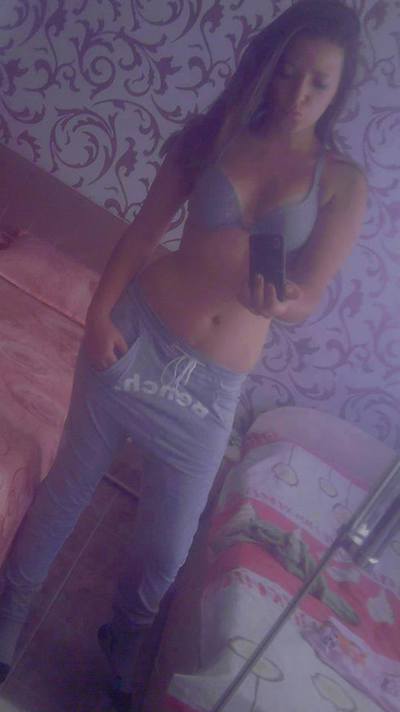 Lashaunda from  is looking for adult webcam chat