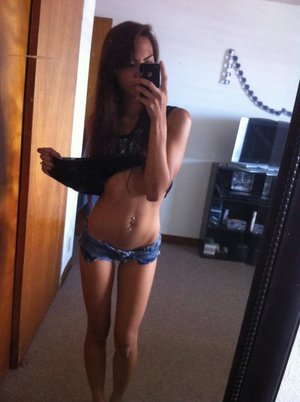 Violet is a cheater looking for a guy like you!