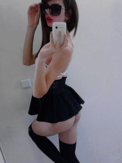 Noemi from  is interested in nsa sex with a nice, young man