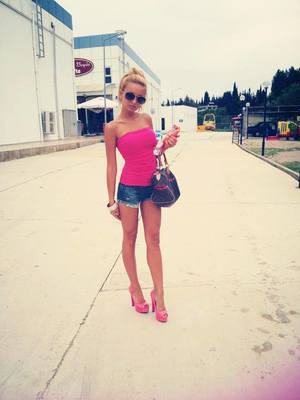 Selena from Tennessee is the best local fuck buddy you can ever find