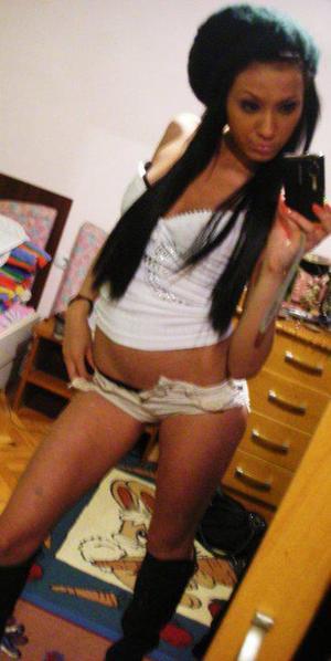 Looking for girls down to fuck? Margaret from Rhode Island is your girl