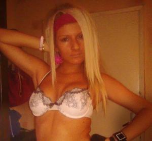 Looking for local cheaters? Take Jaelynn from New York home with you