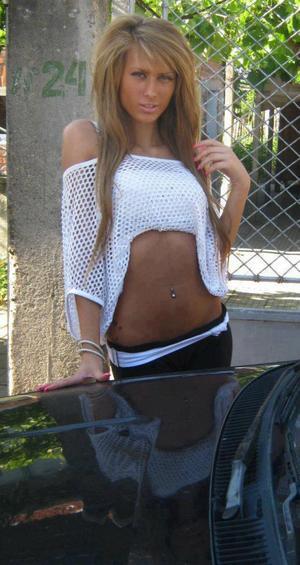 Meet local singles like Brooklynn from Missouri who want to fuck tonight