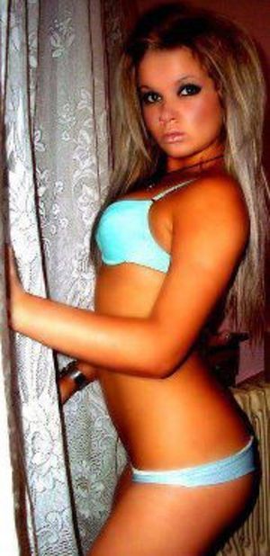 Hermine from San Carlos, California is looking for adult webcam chat