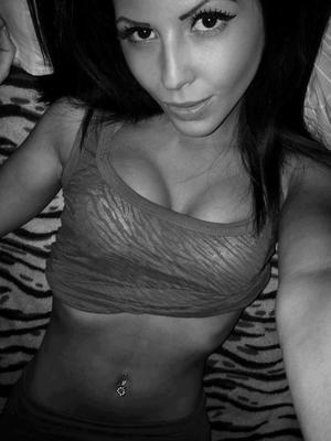 Merissa from Billings, Montana is looking for adult webcam chat