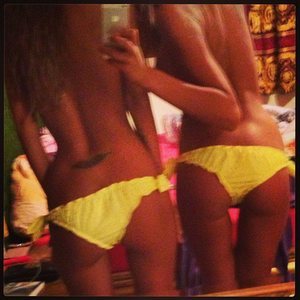 Jenette from  is looking for adult webcam chat