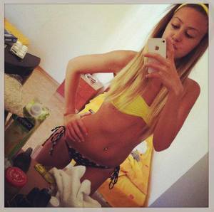 Bria from Indiana is looking for adult webcam chat