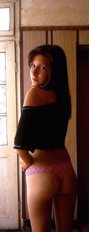 Looking for local cheaters? Take Toni from Ontario home with you