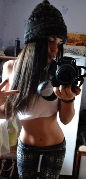 Charli from Pennsylvania is interested in nsa sex with a nice, young man