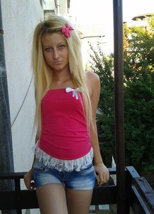 Devon from Ohio is looking for adult webcam chat