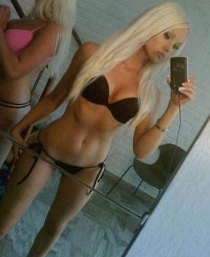 Sasha from Ohio is interested in nsa sex with a nice, young man