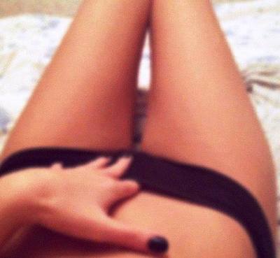 Season from Glasgow, West Virginia is looking for adult webcam chat